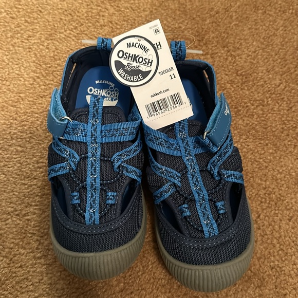 OshKosh toddler Boy's Everyplay Flexible Outsole Bump Toe Sandal - Picture 7 of 9